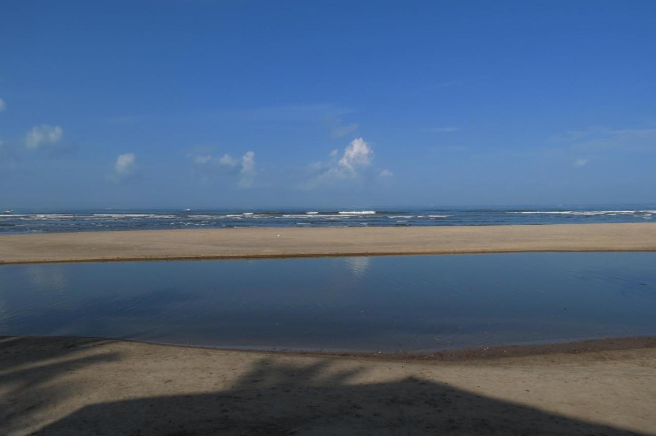 Amor By The Walk Stayss Morjim Exterior foto